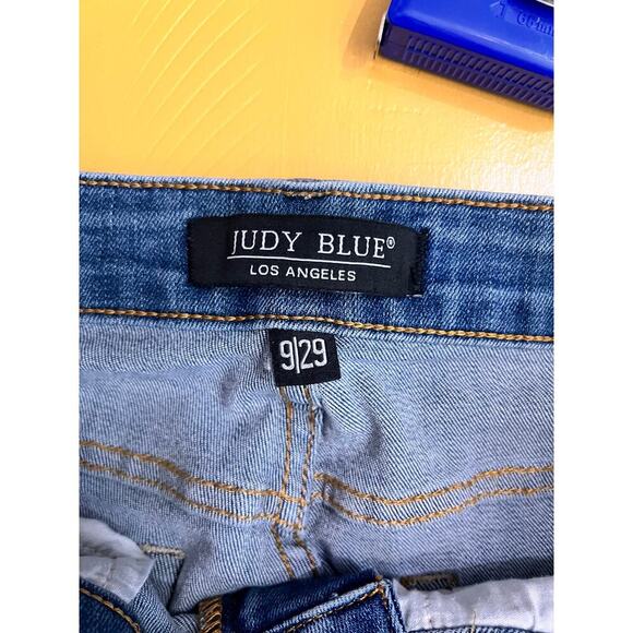 Judy Blue Mid Rise Skinny Jeans Boho Patch 70s Print Denim Stretch Fit Jeans - Picture 8 of 13